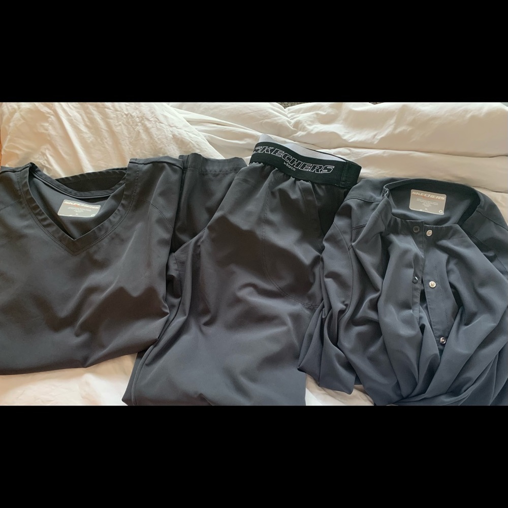 Sketchers Grey scrubs